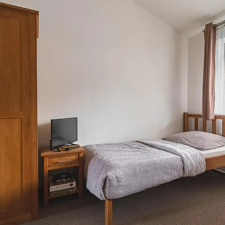 A5 Pro 3 Osoby - - Celorocne Apartman